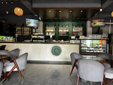 london coffee club agra